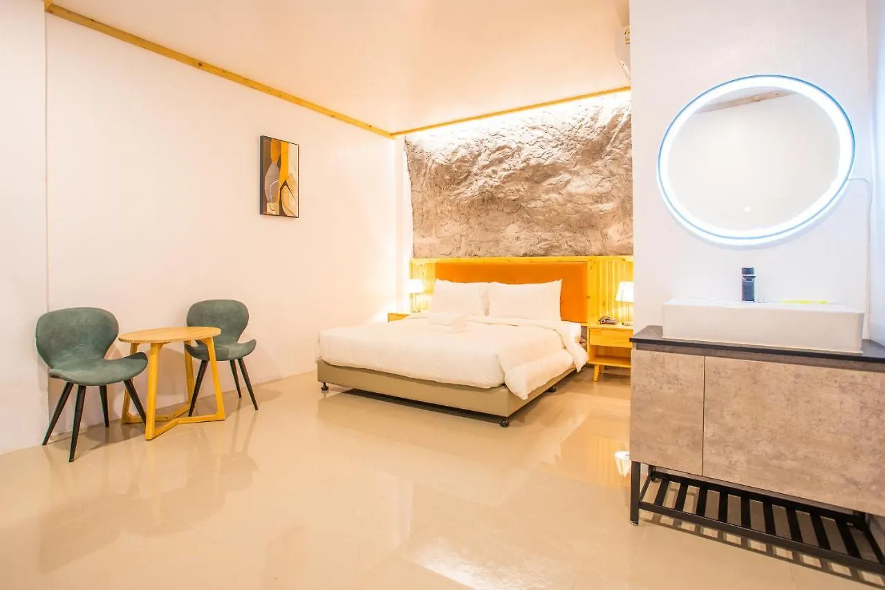 **  H Boutique Hotel Angeles Filipinler